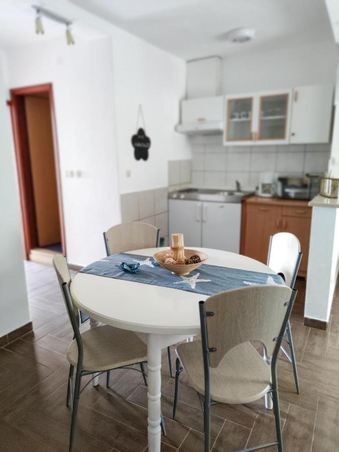 Apartments And Rooms Marica Makarska Zewnętrze zdjęcie
